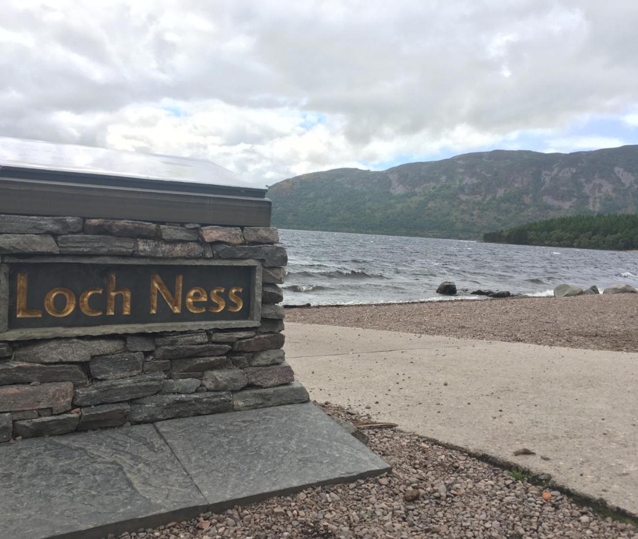 Comfortable, Modern Apartment With Parking. Inverness. Экстерьер фото